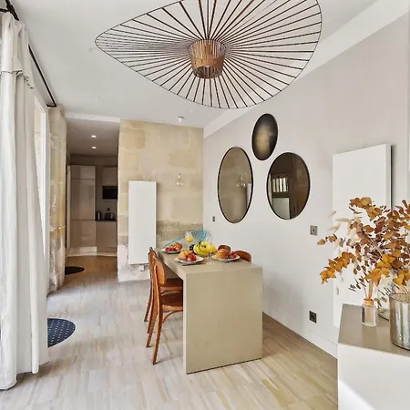 Bnbnova - Le Marais & Place Des Vosges Apartamento *