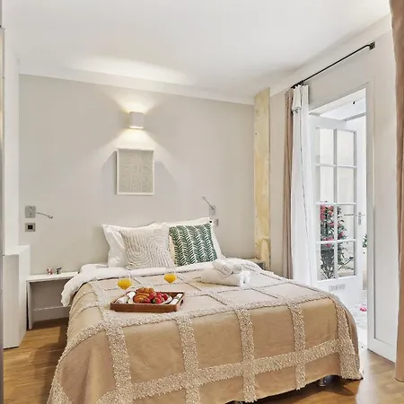 Bnbnova - Le Marais & Place Des Vosges Apartamento Paris